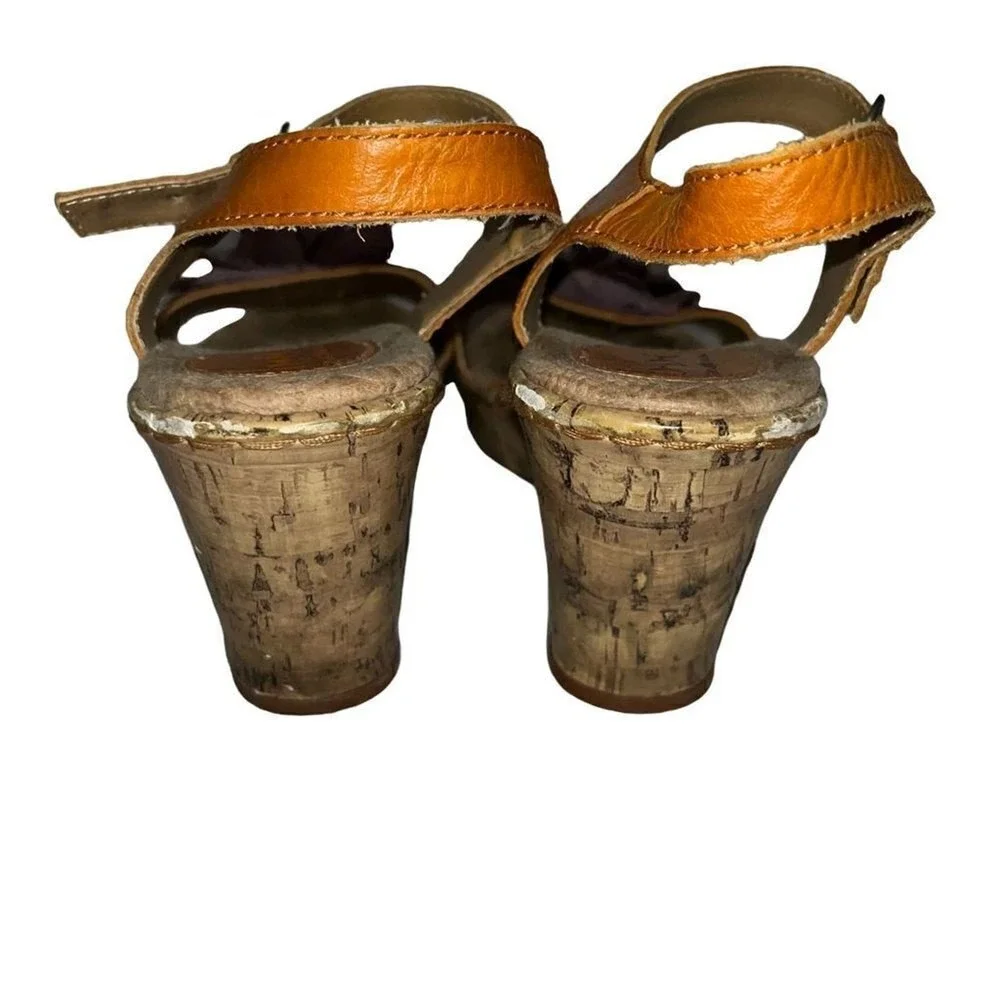 b.o.c. Born Concept Womens Tan Leather Purple Flower Cork Wedge Sandals Size 8
